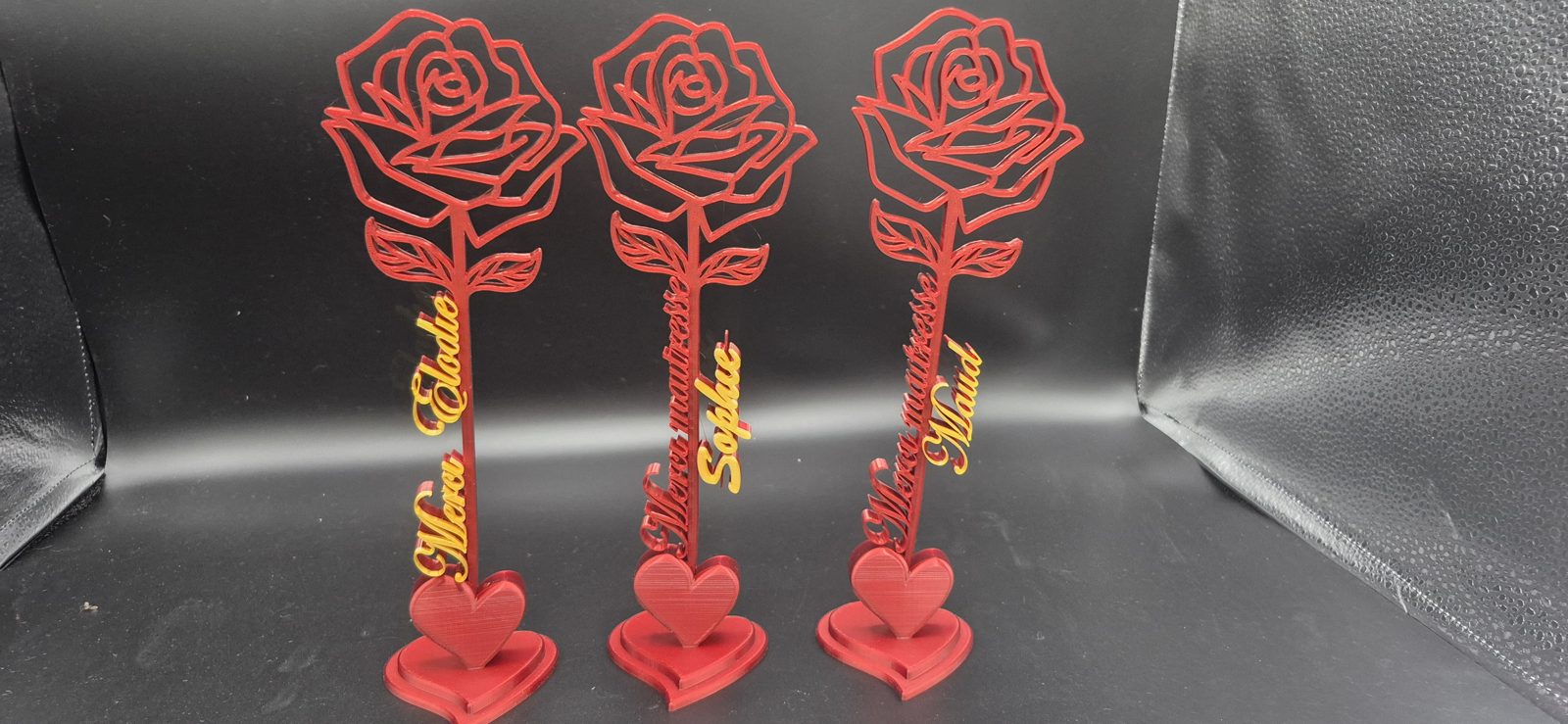 Roses personnalisées — cadeau maîtresse
